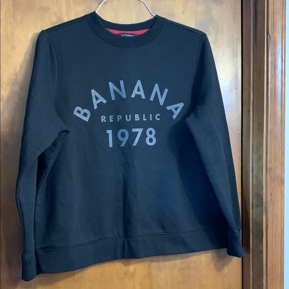 Banana Republic women’s Black Sweat Shirt